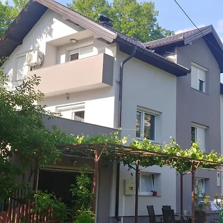 Villa Tarik